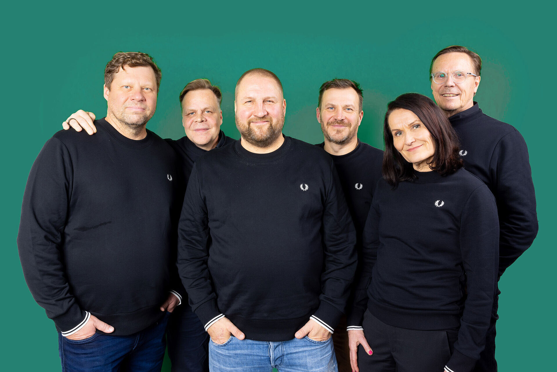 Kuvassa vasemmalta Mikko Innanen, Petteri Tuominen, Sami Asikainen, Sami Suominen, Sari Puumala ja Pekka Vihma.