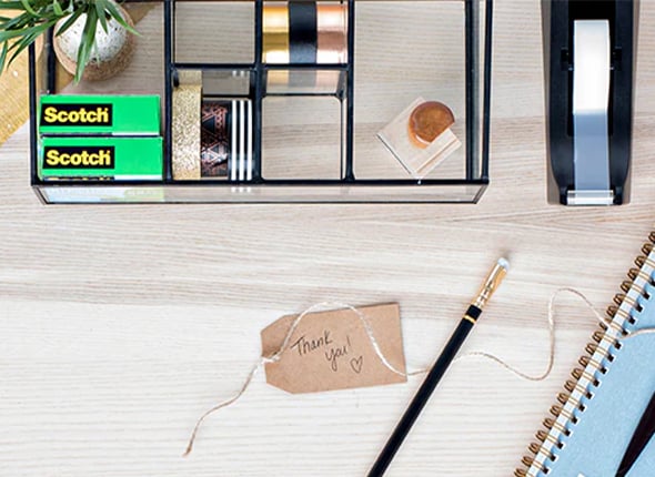 Scotch-teippi-paketointiin-Wulffilta Scotch-teippi-paketointiin-Wulffilta