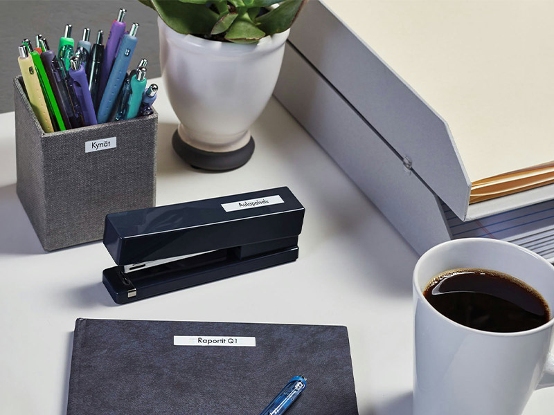 Dymo-tarrakirjoittimilla-merkitset-siististi